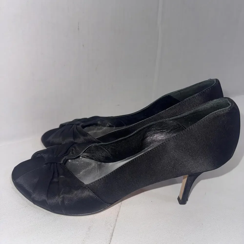 Butter For Diane B Satin Peep Toe Italian Black Minimalist Pumps‎ Heels Size 9